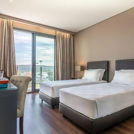 Casa Do Adro De Charme 호텔 4*