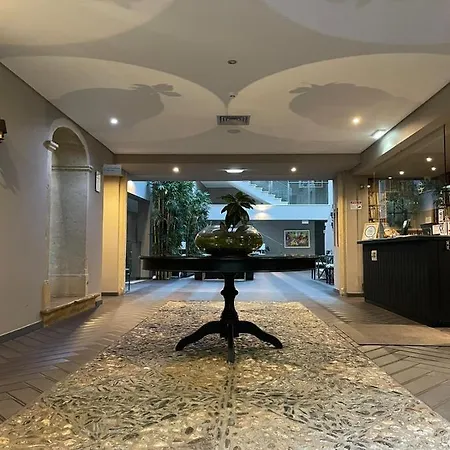 阿德罗之家酒店 Ferreira do Zêzere