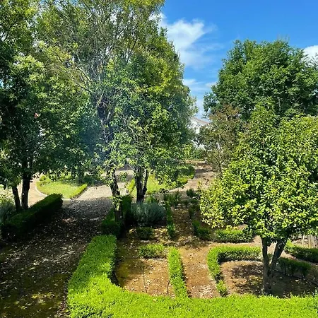 Casa Do Adro De Charme Ferreira do Zêzere
