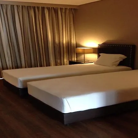 Casa Do Adro De Charme 호텔 4*