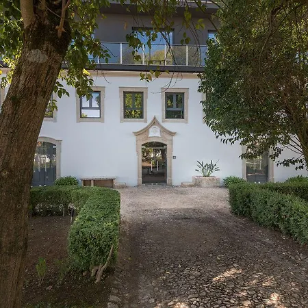 Casa Do Adro De Charme 4* 페레이라도제제레