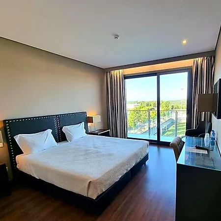 Casa Do Adro De Charme Hotel 4*
