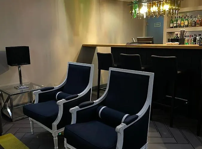 فندق Casa Do Adro De Charme 4*