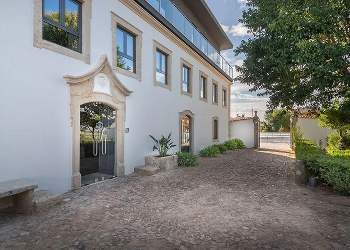 Casa Do Adro De Charme Ferreira do Zêzere