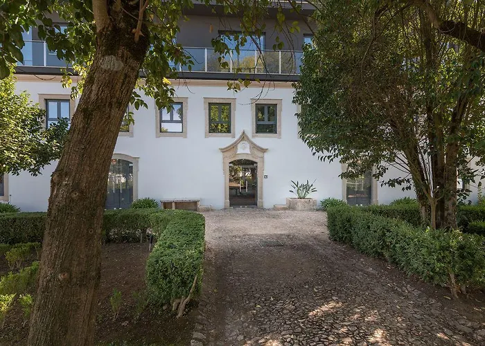 Casa Do Adro De Charme 4* Ferreira do Zêzere