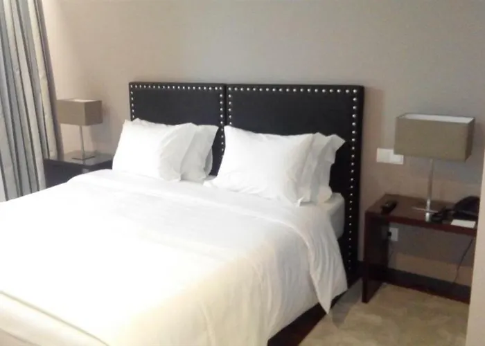 Casa Do Adro De Charme Hotel